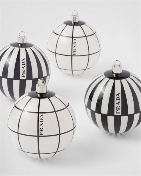 weihnachtskugel prada|White/black Glass Christmas Ornament Set .